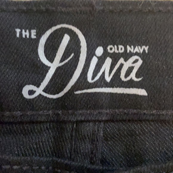 Black old navy diva styled jeans - Picture 2 of 3